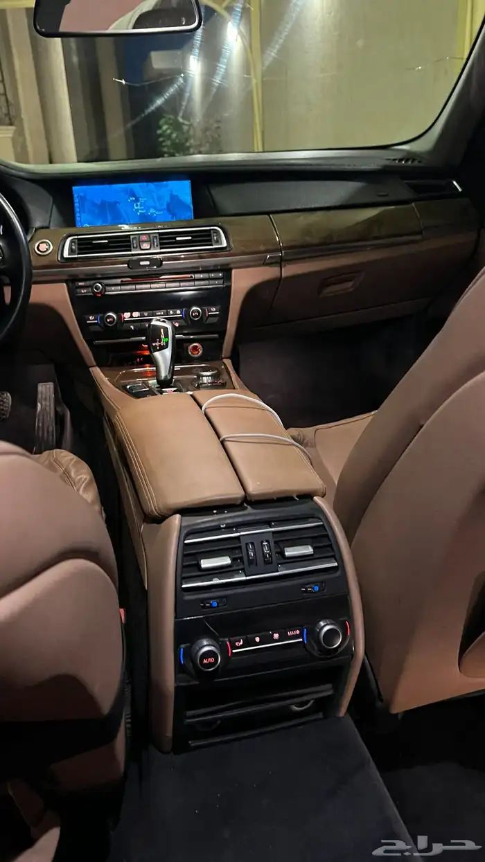 بي ام دبليو 2011 13