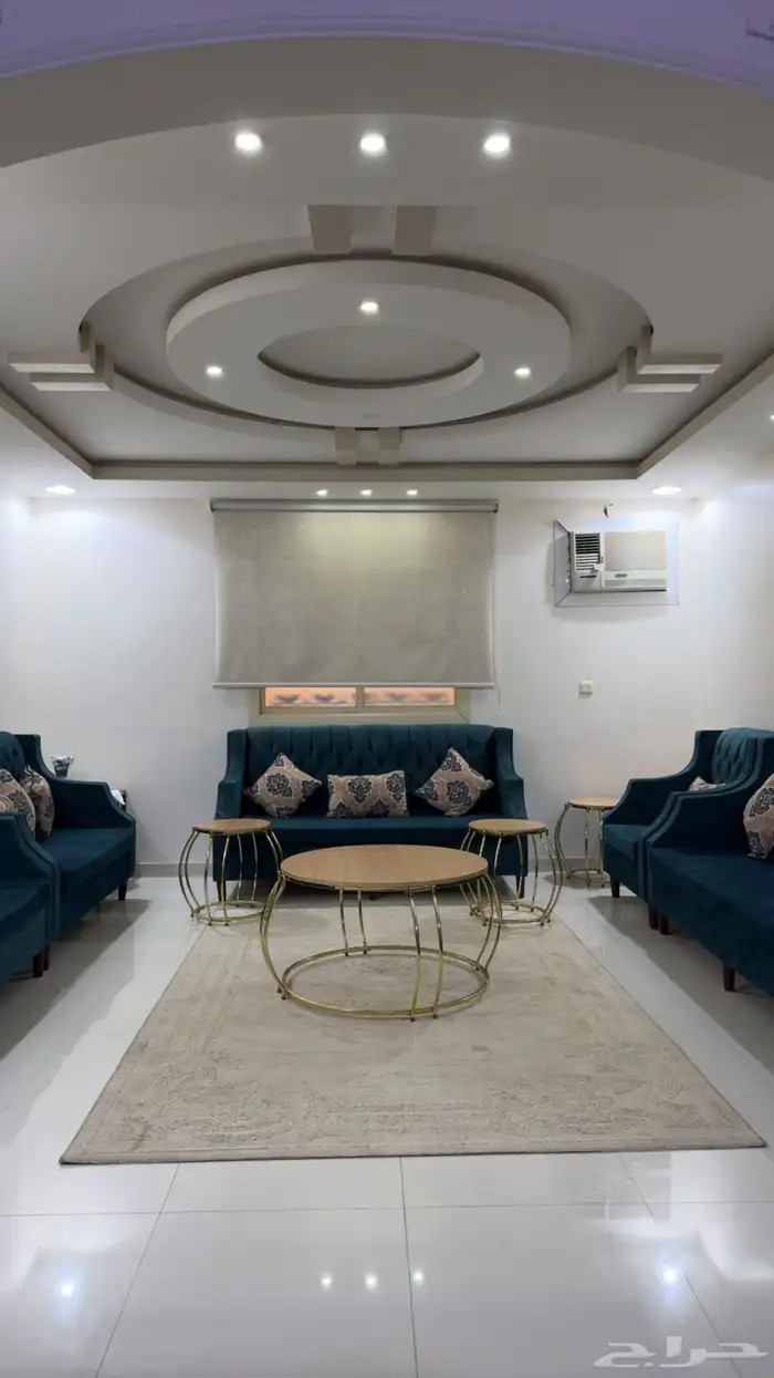 كنب 6قطع وفرشتة على السوم 3