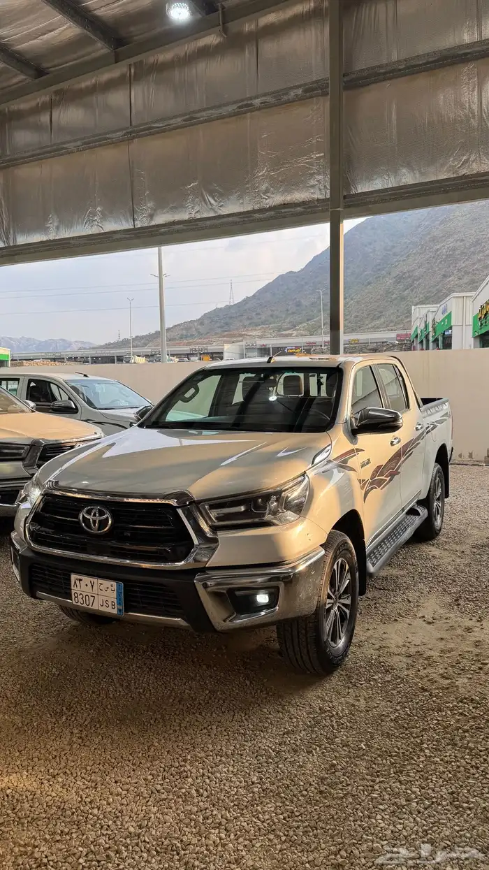 للبيع هايلكس 2022 سعودي فل كامل عداد 78 الف دبل 0