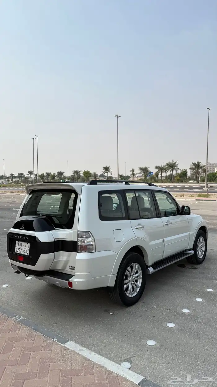 للبيع باجيرو 2017 فل كامل - مكينه 3800 7