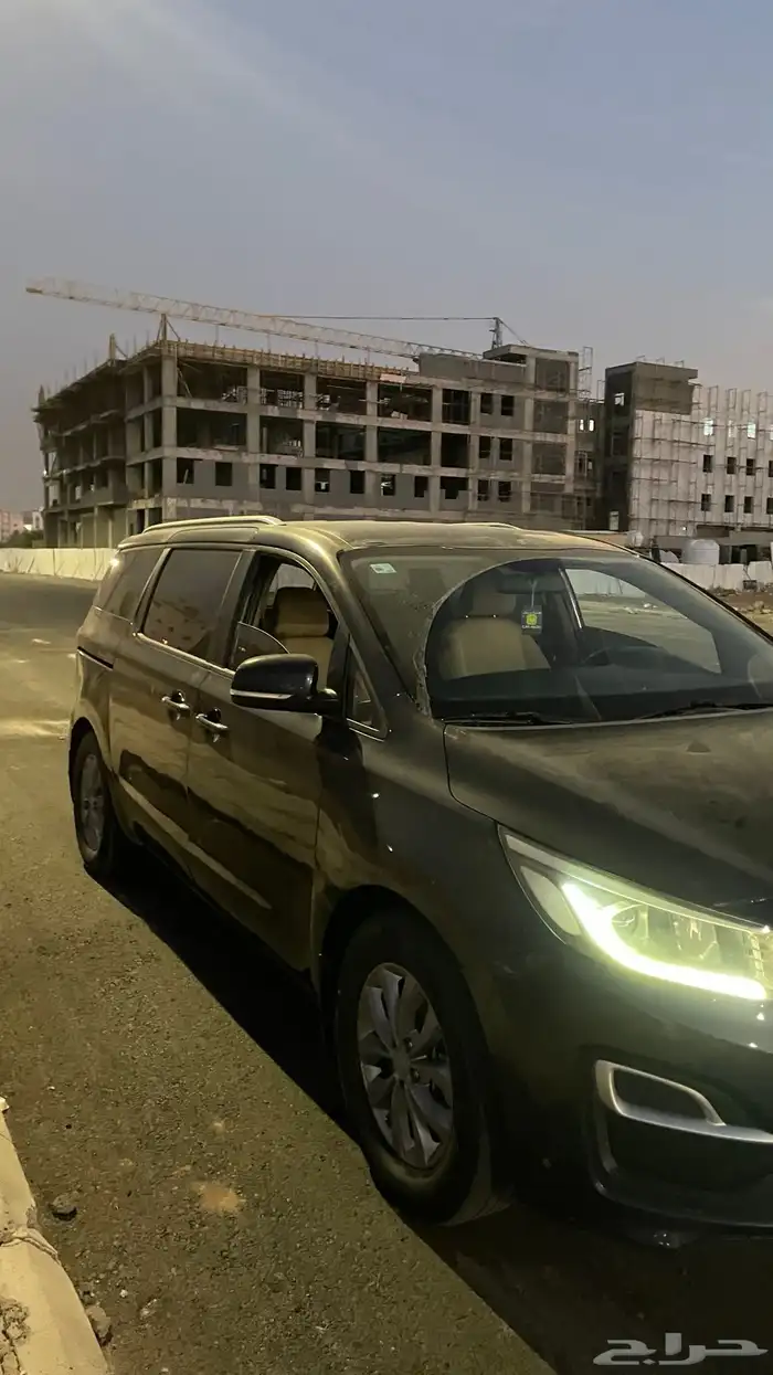 كارنفال للبيع 2019 5