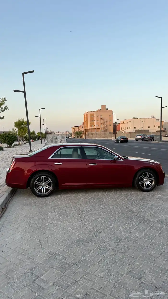 للبيع كلايزر 2014 c300 فل كامل 8