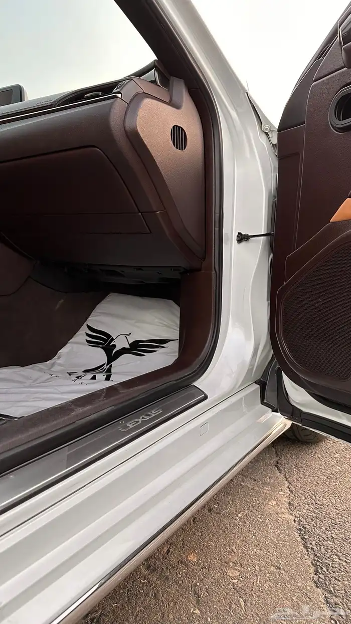 لكززس es اخو الجديد 32