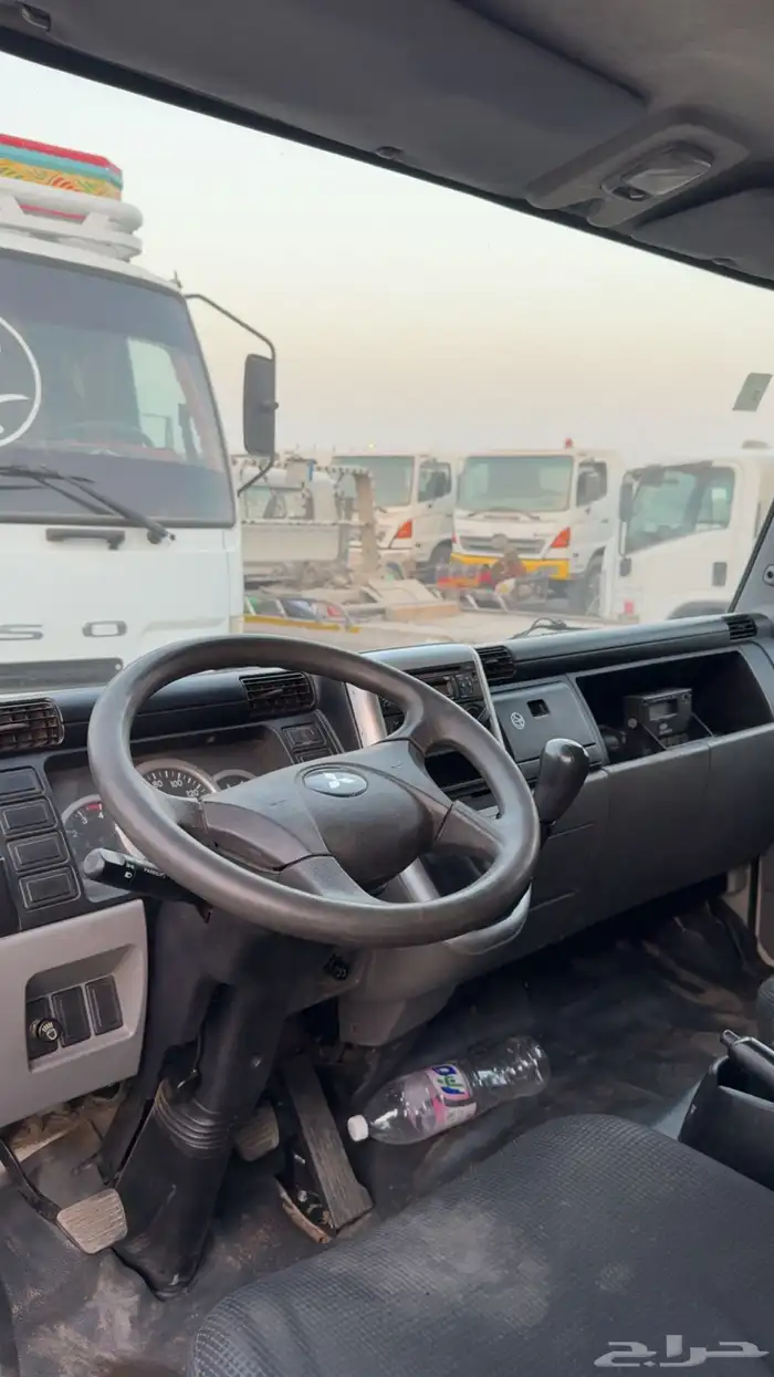 دينا ميتسوبيشي كانتر موديل 2017 وكالة 9