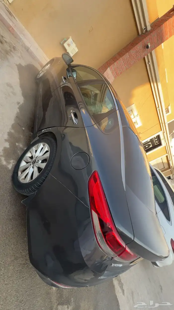 كيا اوبتيما للبيع 2