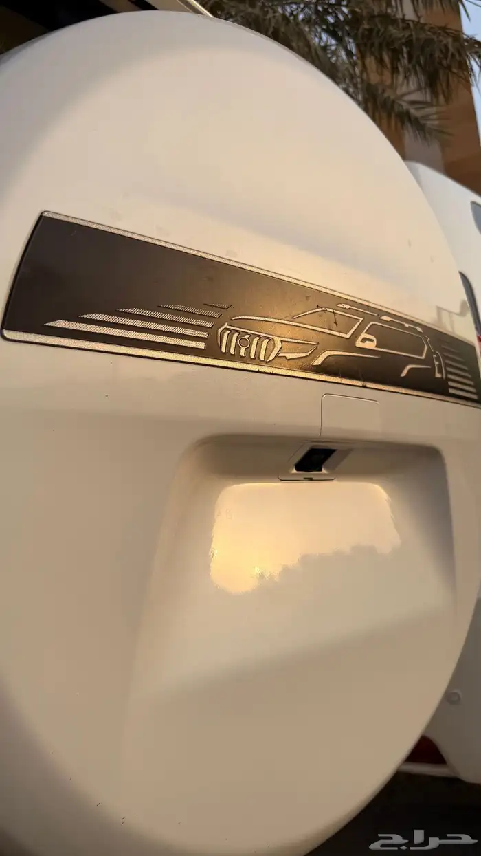 تايوتا برادو 2021 لؤلؤي GXR خليجي 6V إسبير علاق فتحة سقف 35