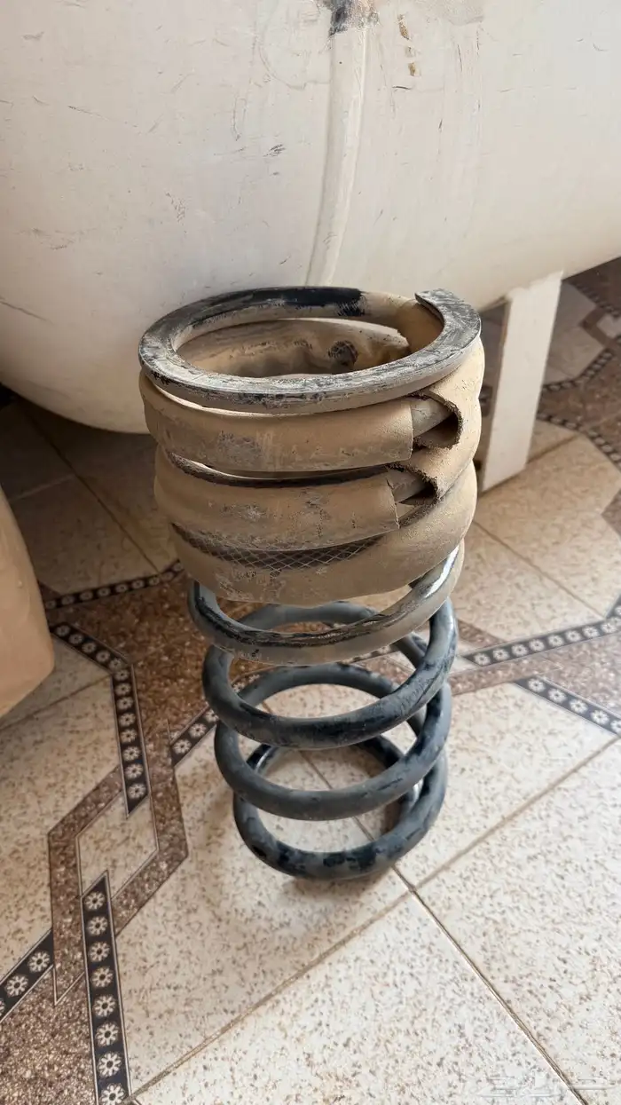 للبيع يايات استراليه وتكاية جي اكس ار 2013 7