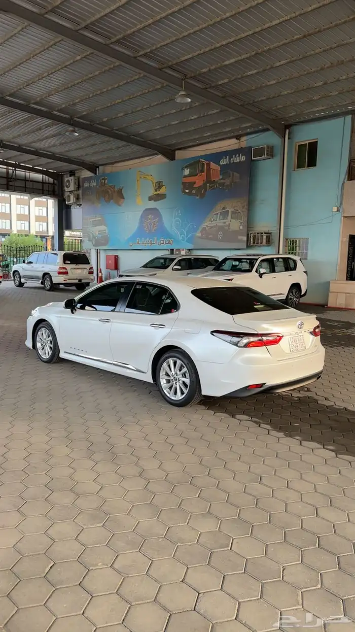 كامري 2023 سعودي فل كامل (بنزين) ب 93.000 3