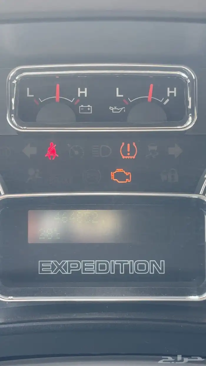 فورد اكسبديشن 2011 8