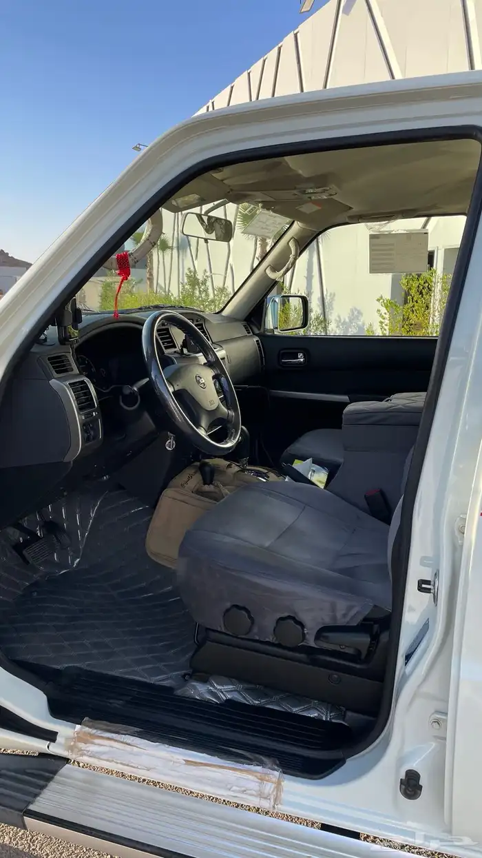 نيسان   باترول سفاري 5