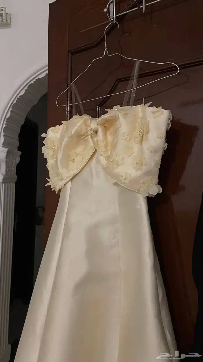 فستان للبيع المستعجل 0