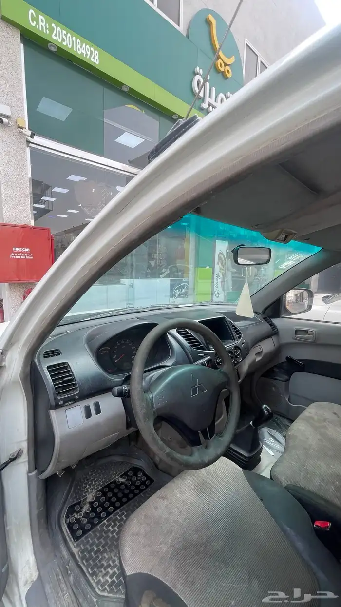 متسوبيشي بيكب غمارتين 5