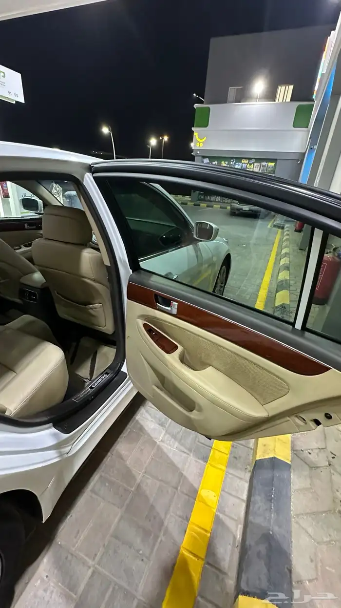 جينسيس 2012 للبيع السبب تم شراء بديل 10