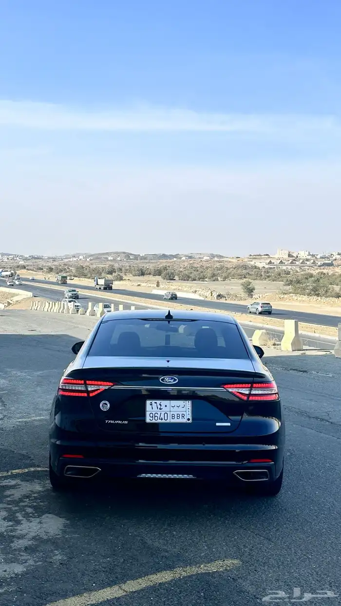 فورد تورس 12