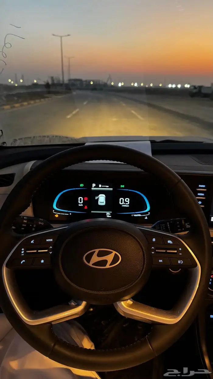 كريتا هونداي اللون اسود 2026 13