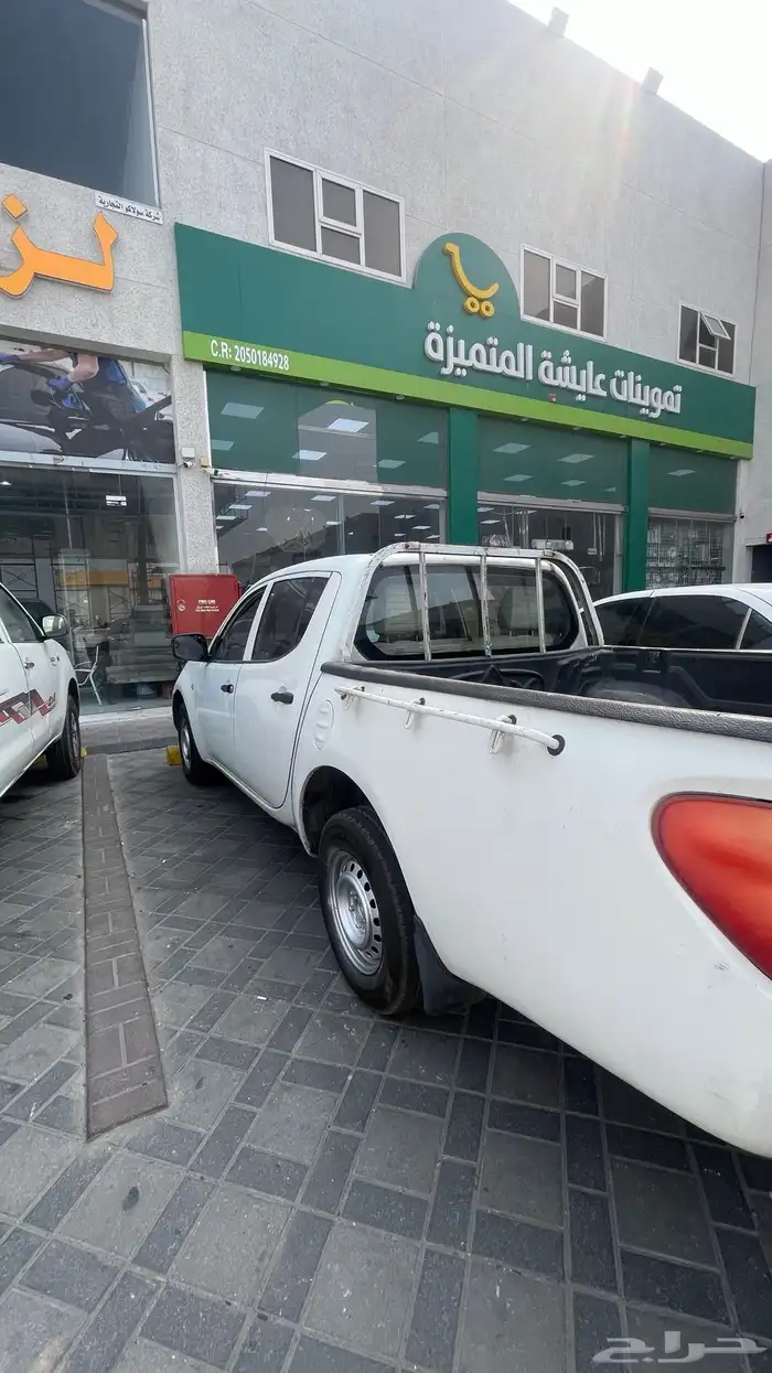 متسوبيشي بيكب غمارتين 4