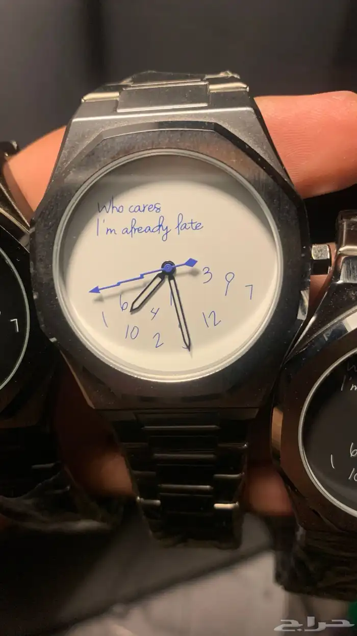 ساعه جميله غير مألوفه 3