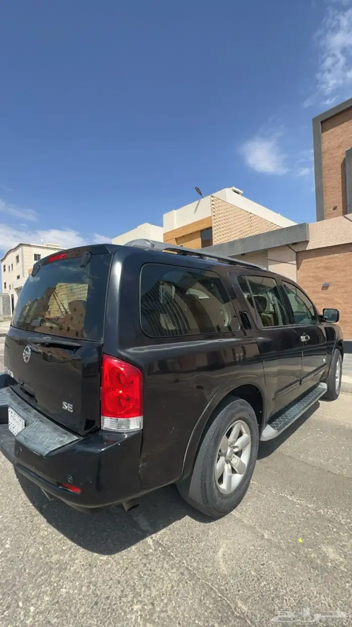 للبيع او البدل بسيارة صغيرة ارمادا 2010 فل 4