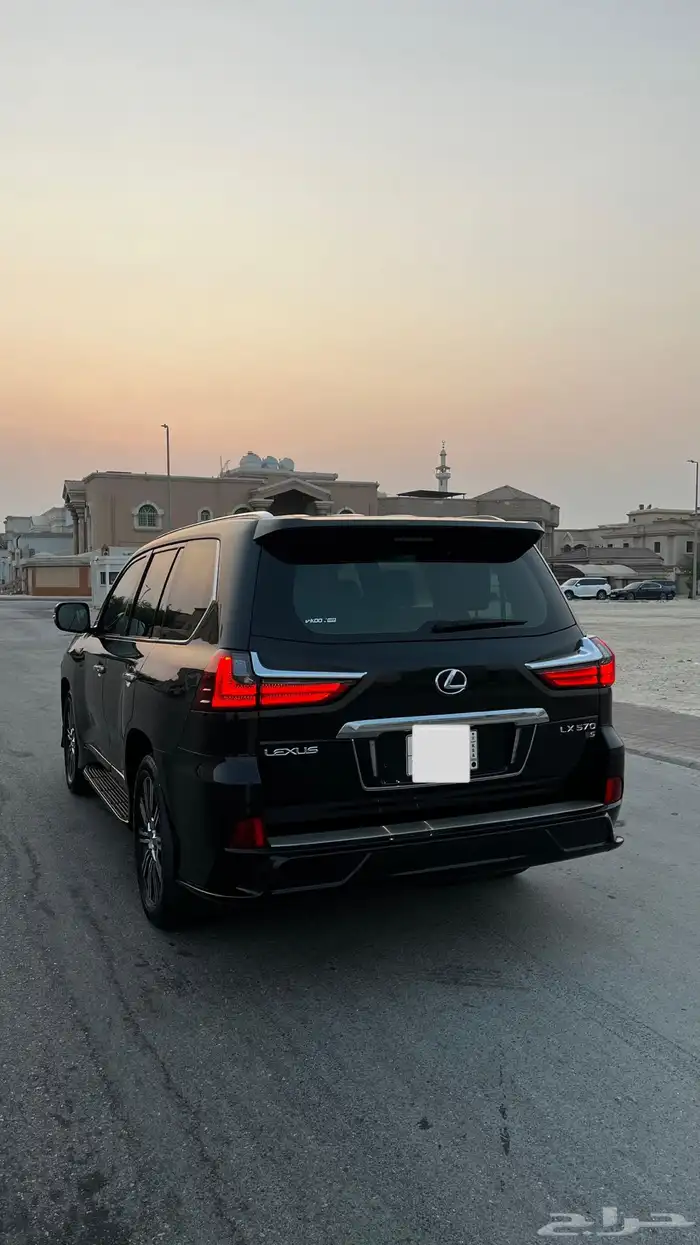لكزس ال اكس 570 3