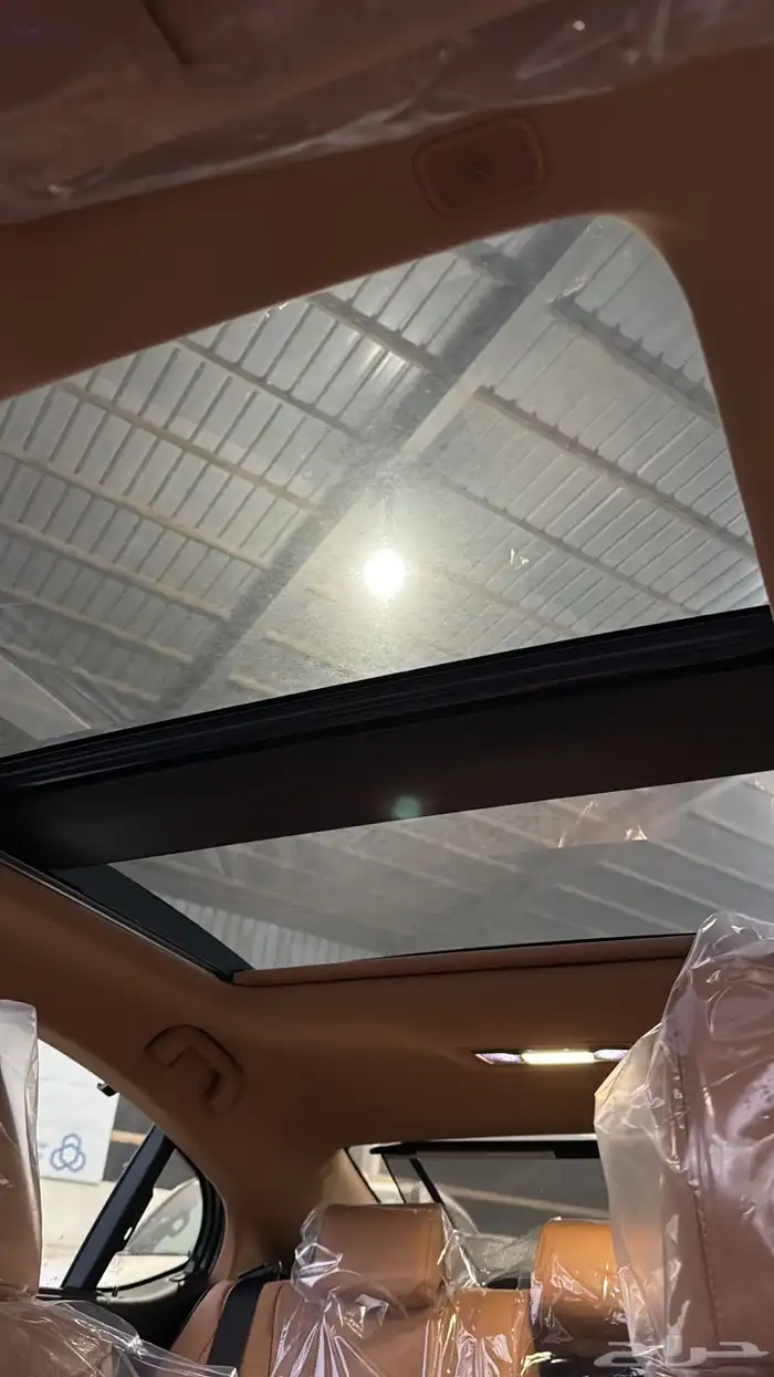 لكزس ES350 فئة CC بنزين 2025 12