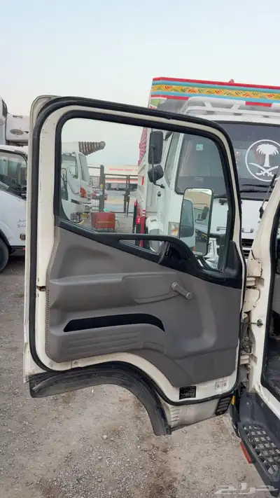 دينا ميتسوبيشي كانتر موديل 2017 وكالة index