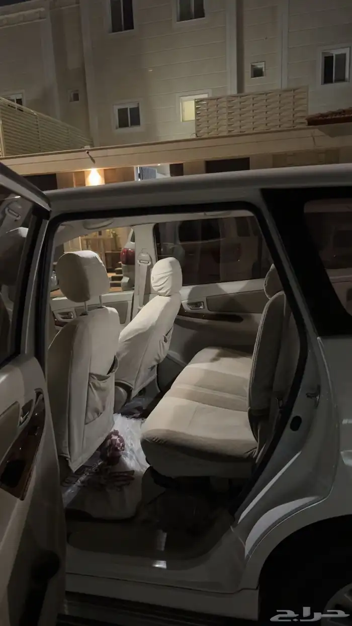 انوفا 2014 فل كامل ( ممشى قليل ) 7