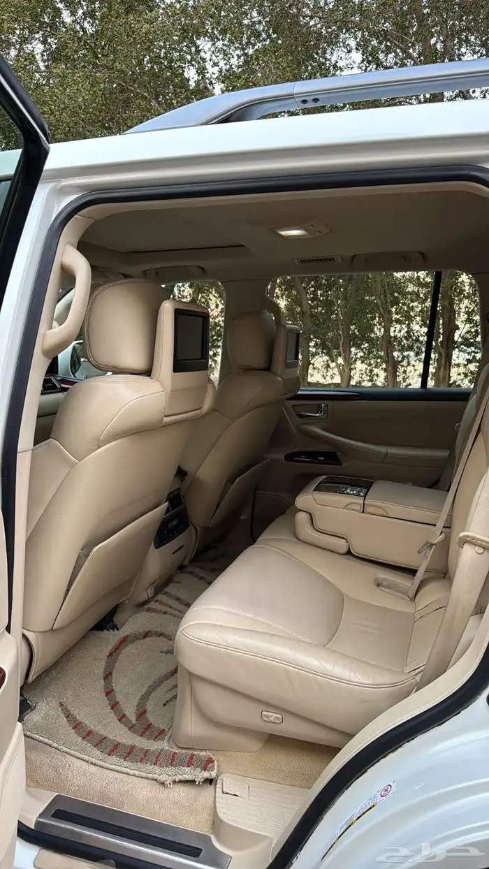 جيب لكزس 2014 10