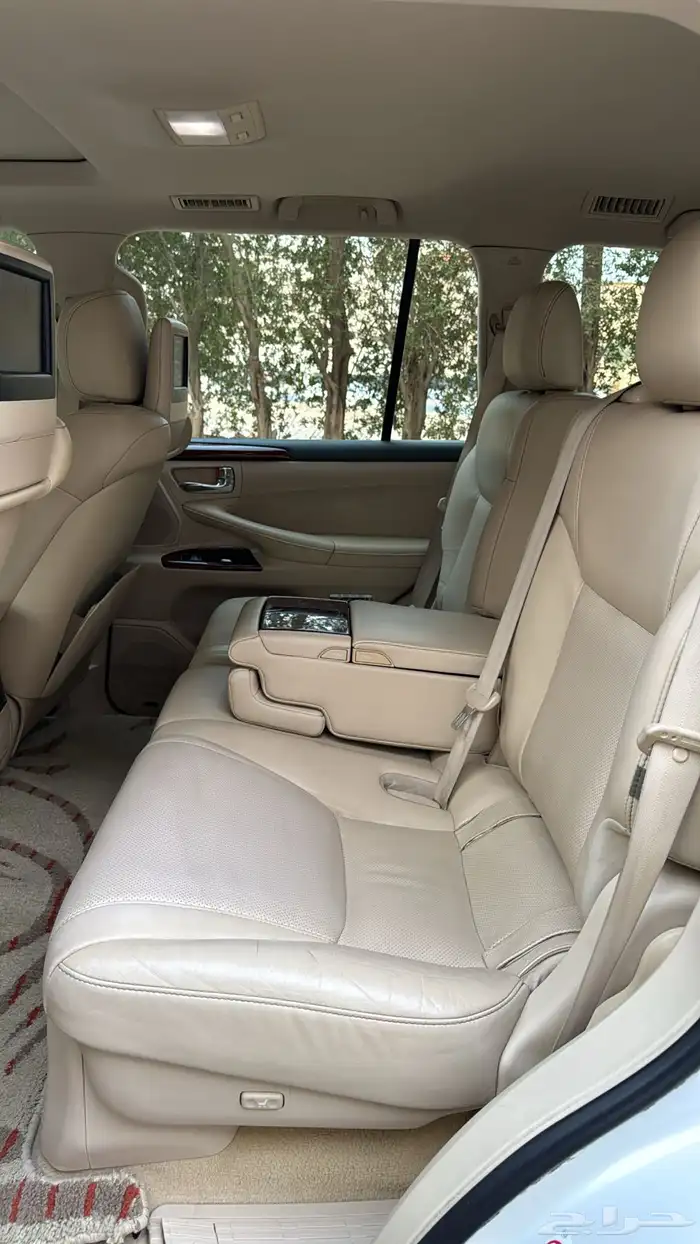 جيب لكزس 2014 11