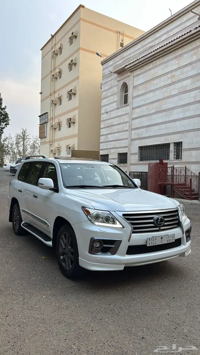 جيب لكزس 2014 4