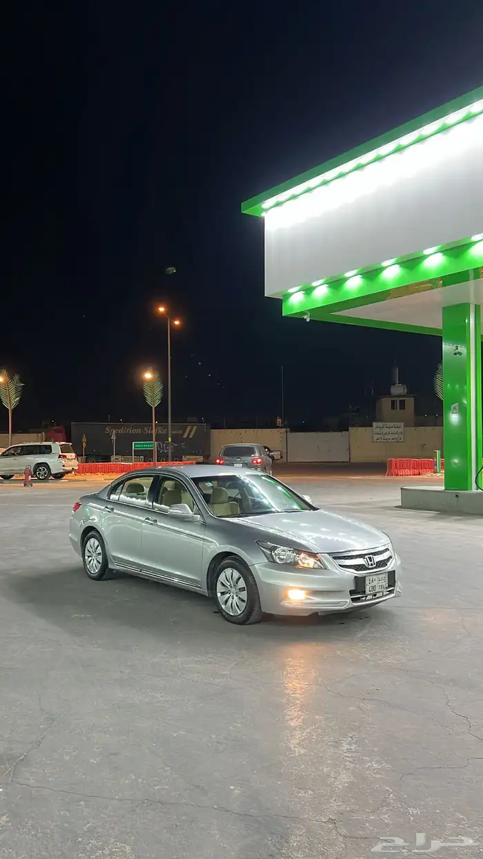 هوندا اكورد 2012 نظيف لميتد 4