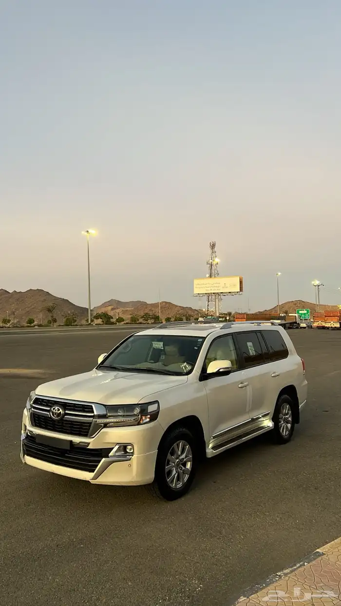 لاندكروزر 2019 ديزل 1