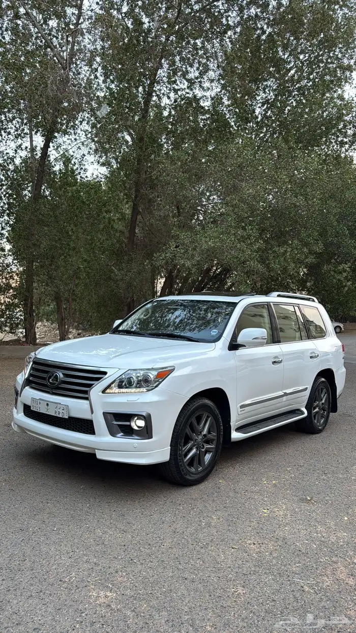 جيب لكزس 2014 0