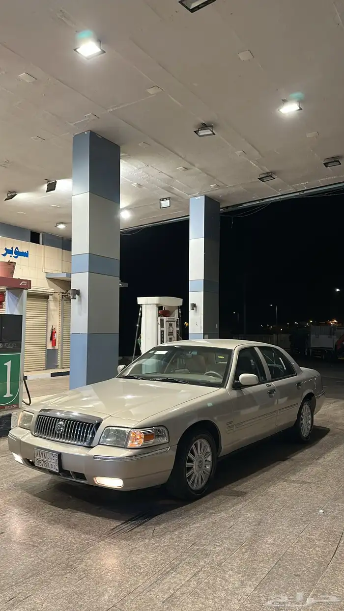 فورد ماركيز 2011وكاله من صدام الى صدام الممشى256025mi 0