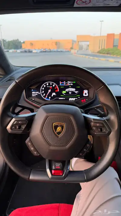 لامبرغيني هوركان موديل 2016 خليجي موجودة بدبي index