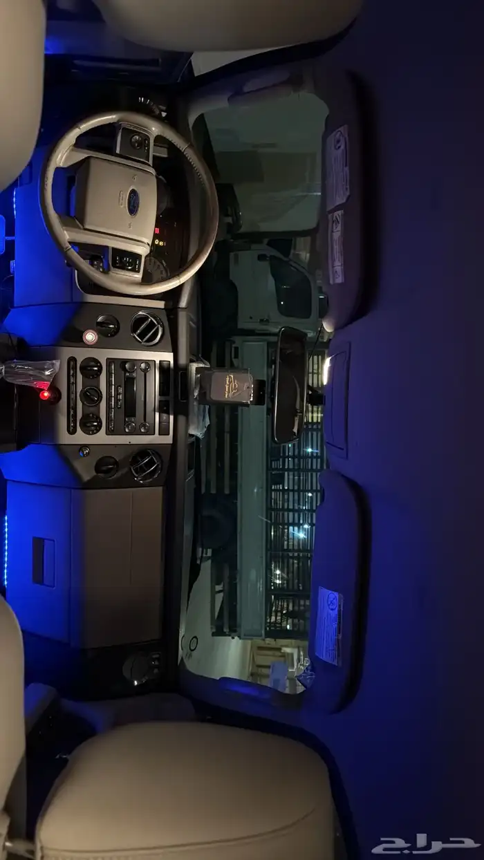 اكسبديشن 2010 نظيف 12