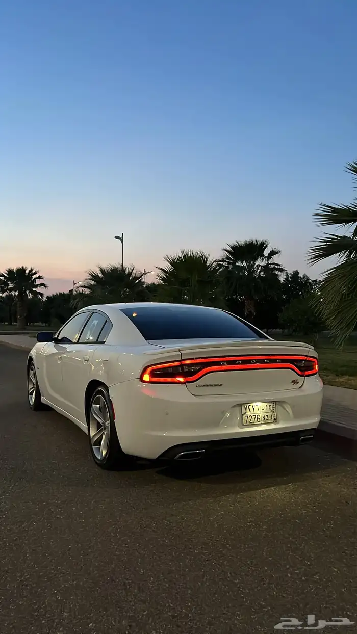 تشارجر V6 كت RT بالكامل نضيف 8