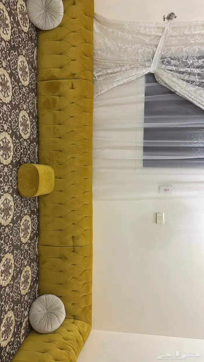 مساند ظهر غرفة كامله جديدة مع كل اغراضها 2