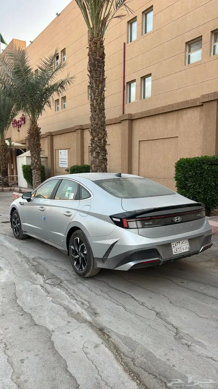 سوناتا استاندر 2026 فضي مطفي 1