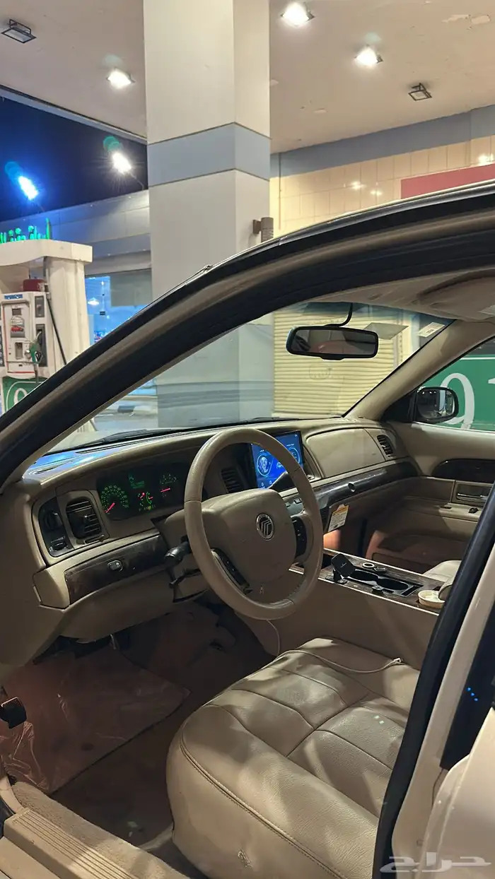 فورد ماركيز 2011وكاله من صدام الى صدام الممشى256025mi 4