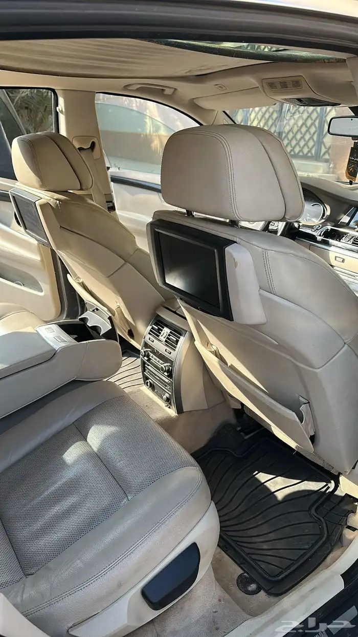 بي ام 2013. GT550i 17