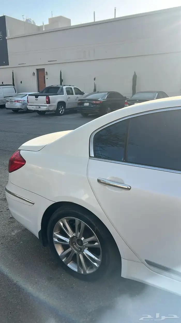 جنسس 2013 للبيع 7