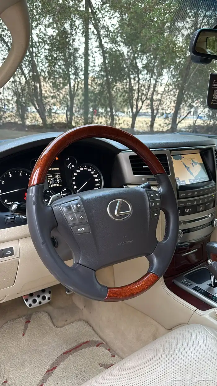 جيب لكزس 2014 19