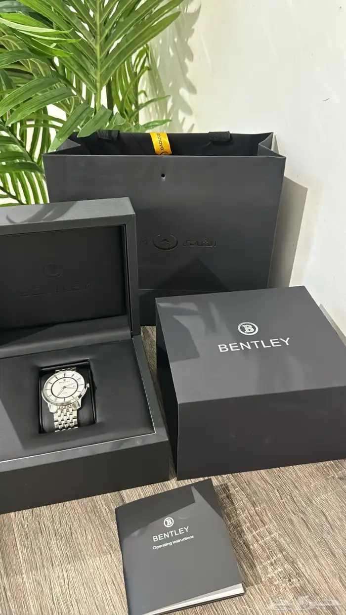 للبيع ساعة بنتلي 5