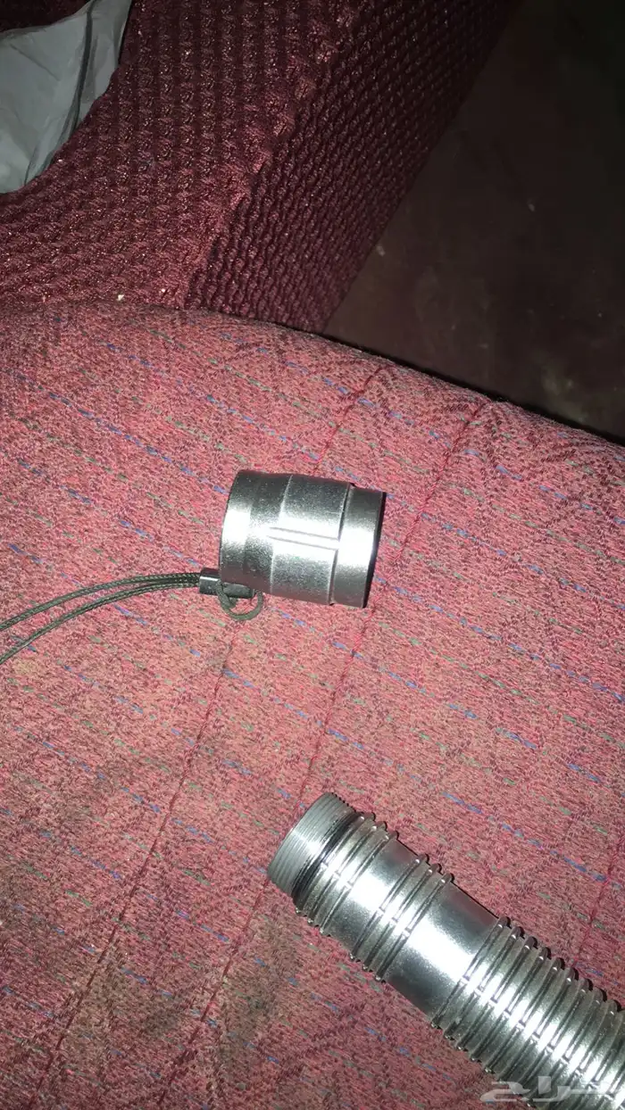 ليزر اخضر زر التشغيل خربنا ويبغاله حجر 2