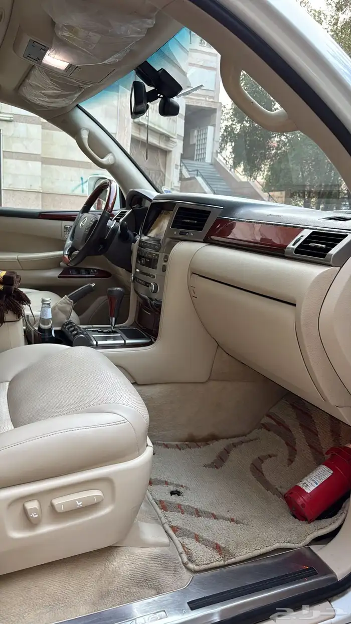 جيب لكزس 2014 25