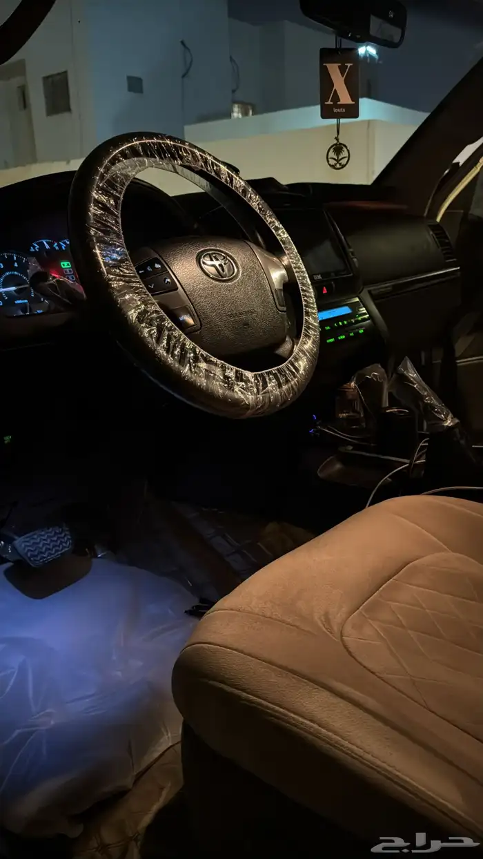 جيب لاندكروزر 3