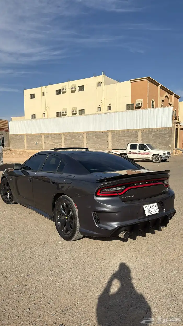 دوج تشارجر 8 سلندر 2017 2