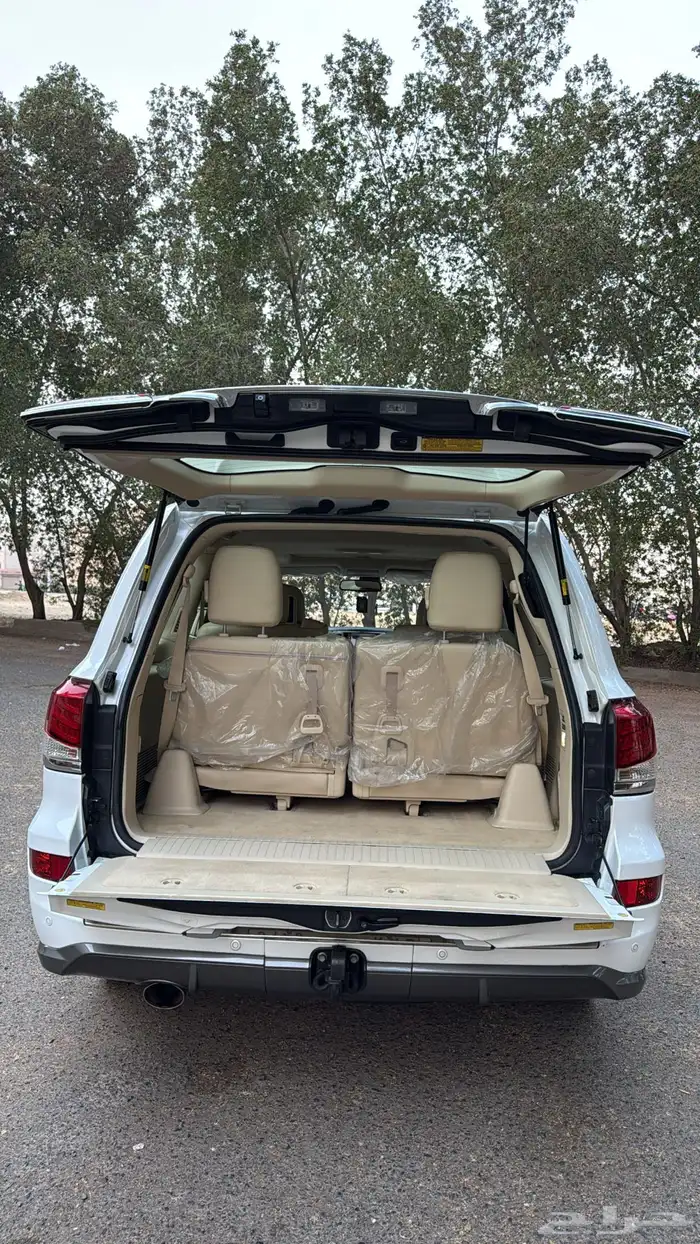 جيب لكزس 2014 30