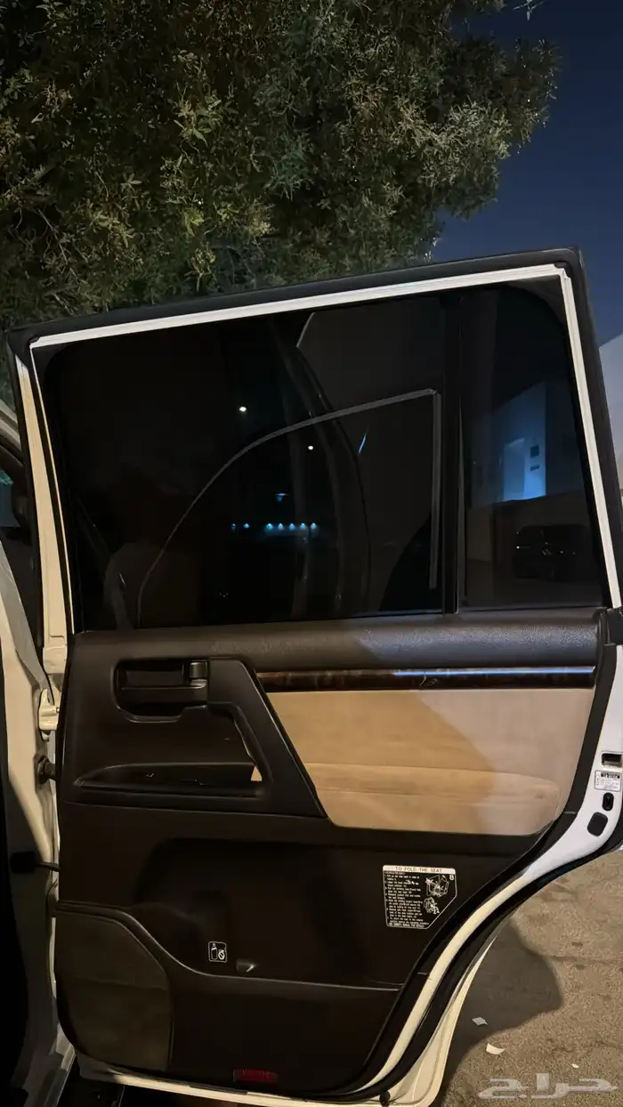 جيب لاندكروزر 5