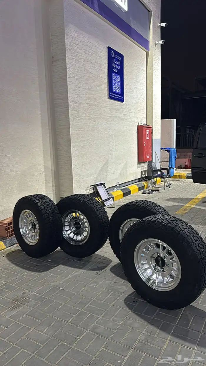 جنوط ميثود وكفرات حجرية تركب على اغلب السيارات 0